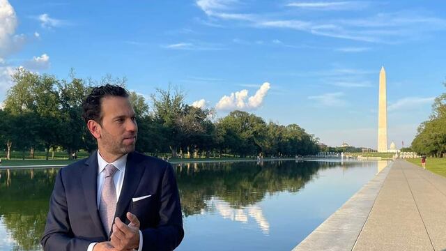 Carlos Loret de Mola