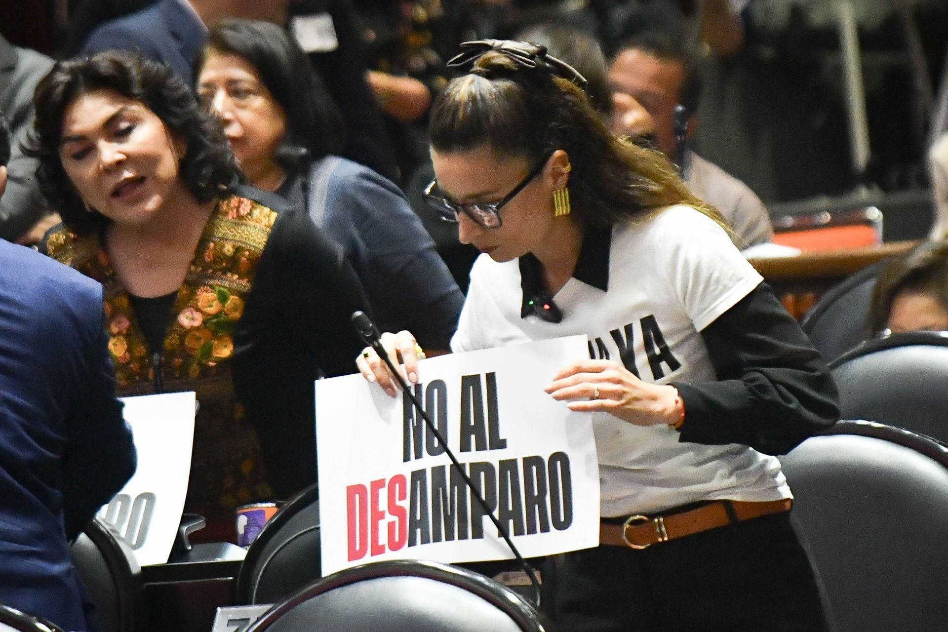 Oposición rechaza reforma a Ley de Amparo
