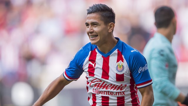 Dieter Villalpando se ha visto envuelto en polémicas durante su carrera como futbolistas