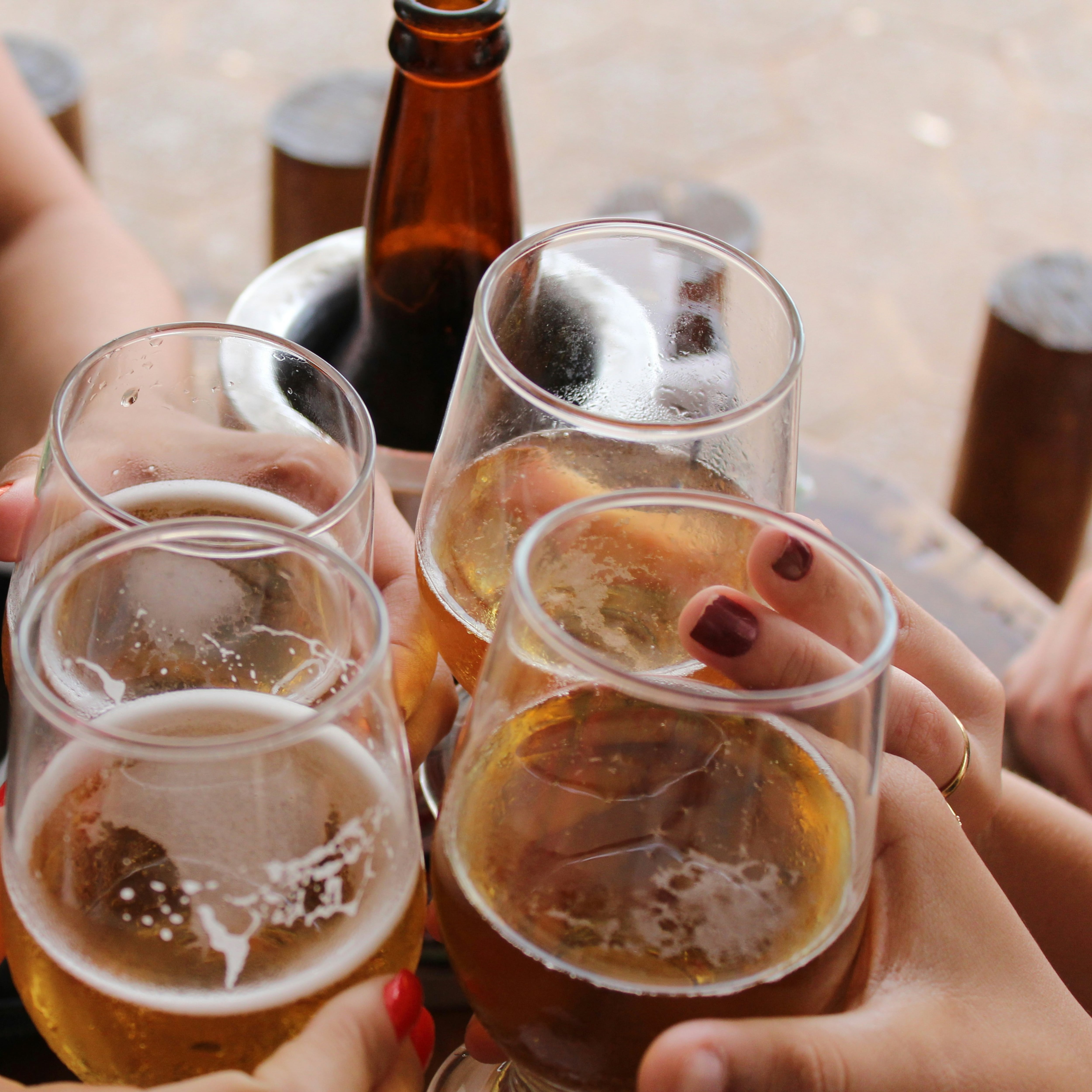 Cerveza más cara: diputados proponen aumentar el IEPS hasta 1 peso