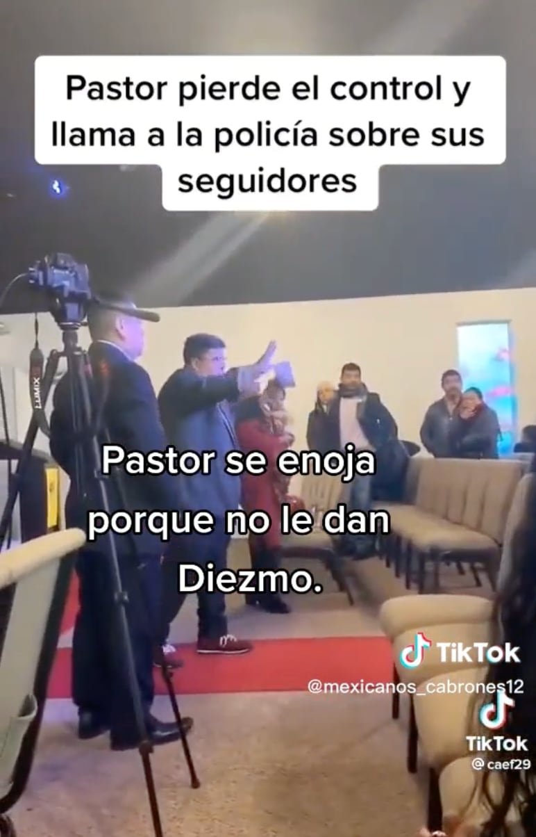 Pastor hace berrinche porque no le dan diezmo