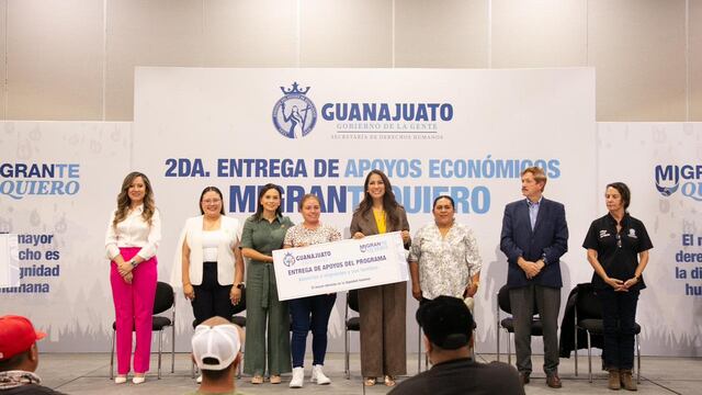 El gobierno de Guanajuato entregó 75 apoyos económicos de hasta 35 mil pesos a familias migrantes