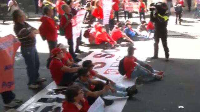 Bloqueo en Periférico Norte en CDMX