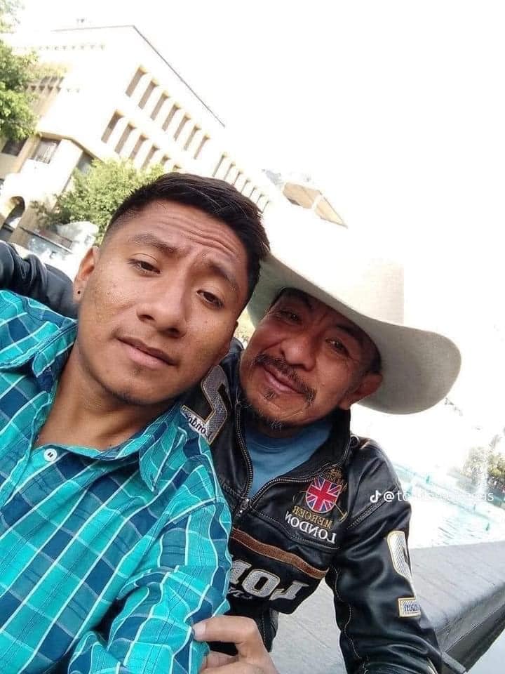 Albañil se enamoró de su chalán y se casaron en boda que se hizo viral en TikTok