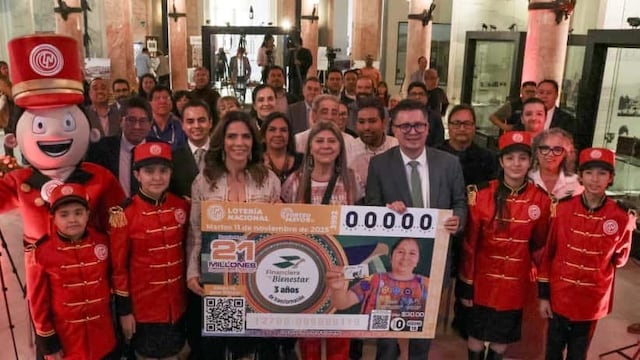 Olivia Salomón dedica billete conmemorativo al tercer aniversario de FINABIEN.