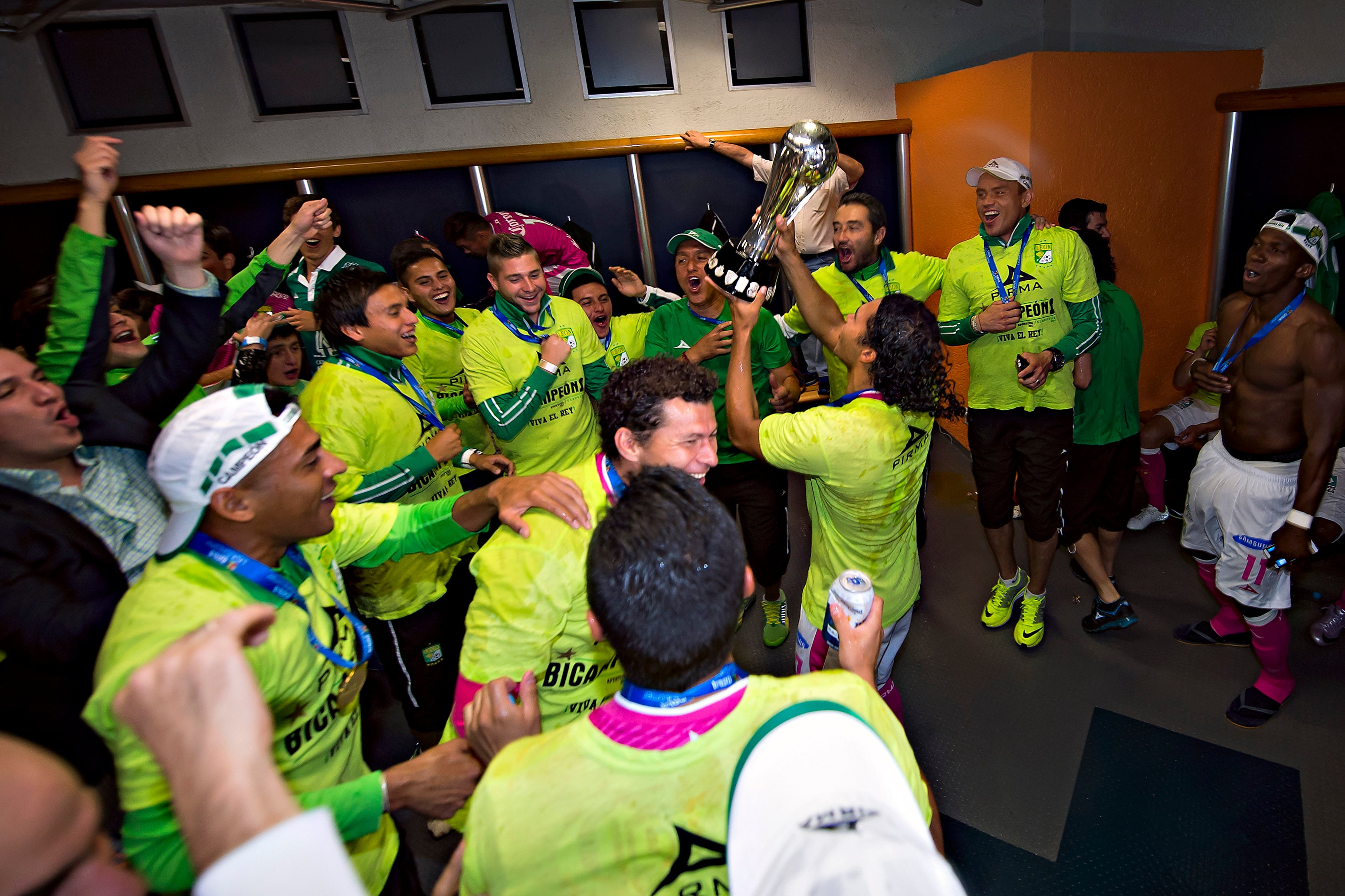 León, bicampeón