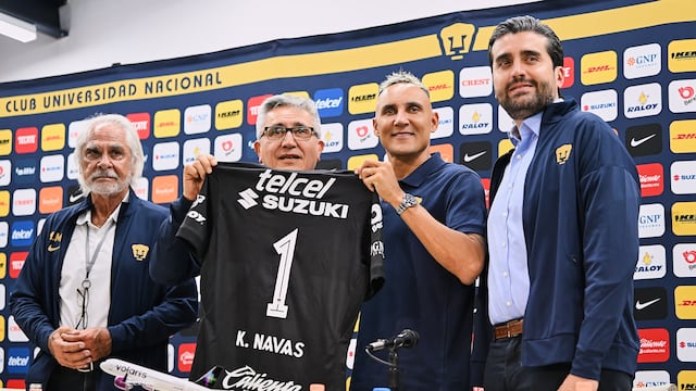 Pumas hace limpia desde lo más alto y anuncia salida de Mejía Barón