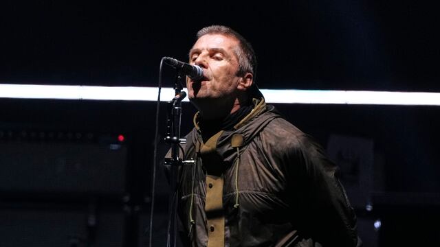 Un fan muere durante el concierto de Oasis en Reino Unido