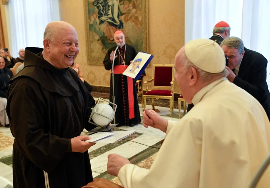 Papa Francisco celebra su cumpleaños en compañía de un jesuita