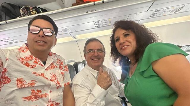 Marcelo Ebrard tomó un vuelo desde el AIFA