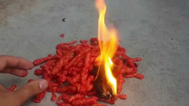 'Cheetos' prendidos en fuego