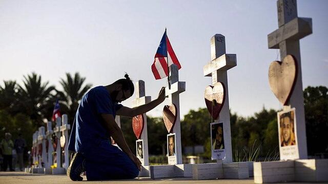 Orlando entierra a víctimas