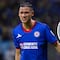 ¿Uriel Antuna quiere regresar a Chivas? Pide perdón al Rebaño por besar escudo de Cruz Azul