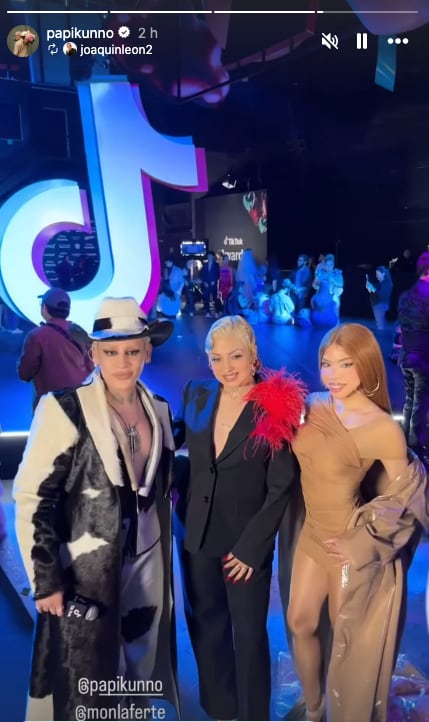 Kunno presume foto con Mon Laferte y Yeri Mua en los TikTok Awards 2025