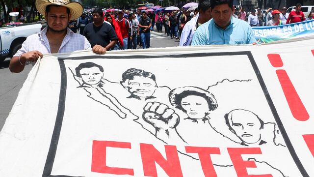 Marcha de la CNTE. Diálogo con Segob.