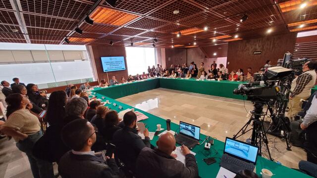 ¿Créditos Fovissste en pesos y no en UMA? Esta reforma busca hacerlo posible