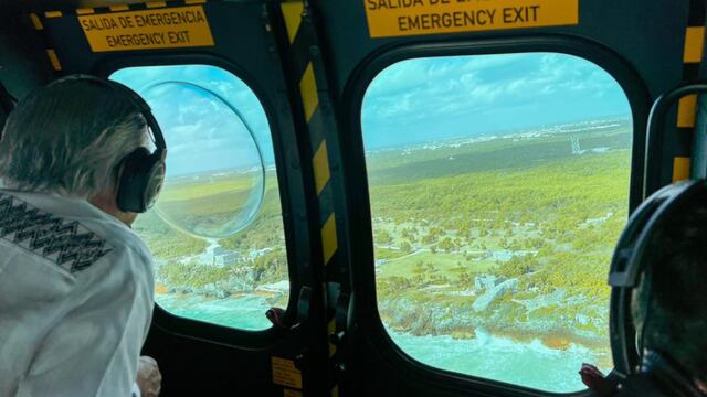 AMLO sobrevuela obras del Tren Maya
