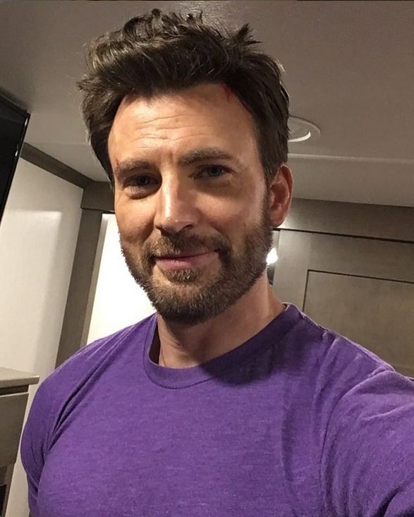 Chris Evans opinia de la homofobia hacia 'Lightyear'