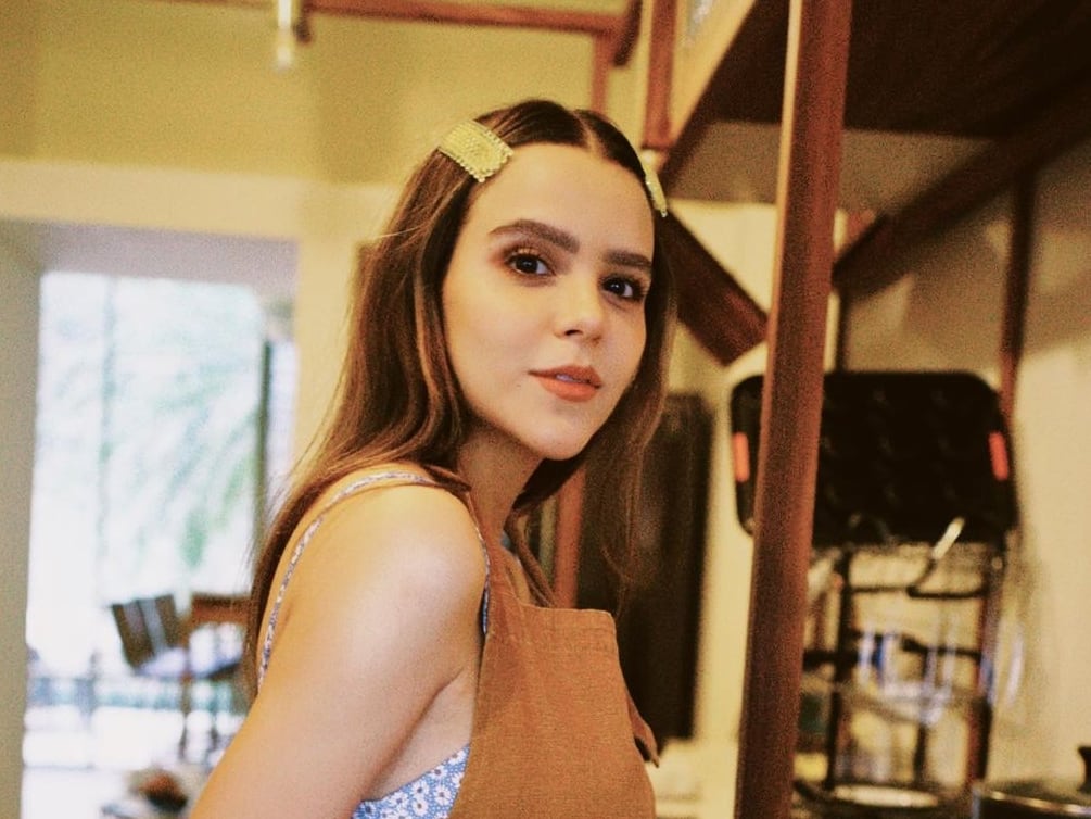 Yuya cocina un pastel