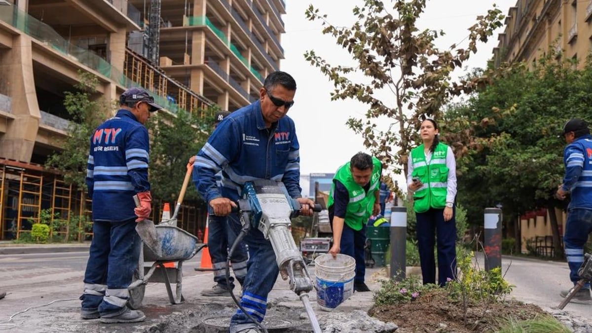 Monterrey corrige vuelta izquierda en Ocampo y Escobedo para mejorar tráfico