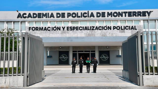Monterrey celebra el 6° aniversario de su Academia de Policía con ceremonia cívica.