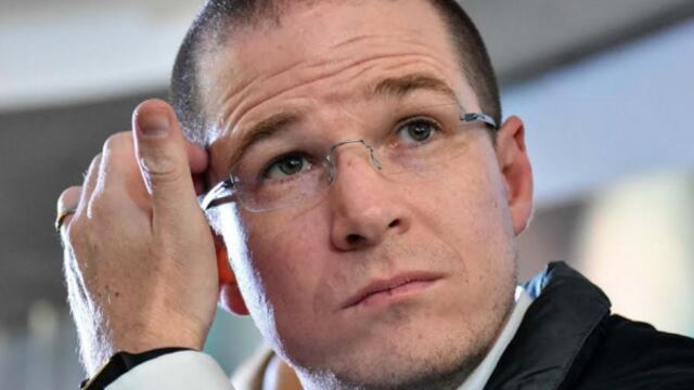 La denuncia fue formulada ante el Servicio Ejecutivo de la Comisión de Prevención del Blanqueo de Capitales e Infracciones Monetarias (SEPBLAC)