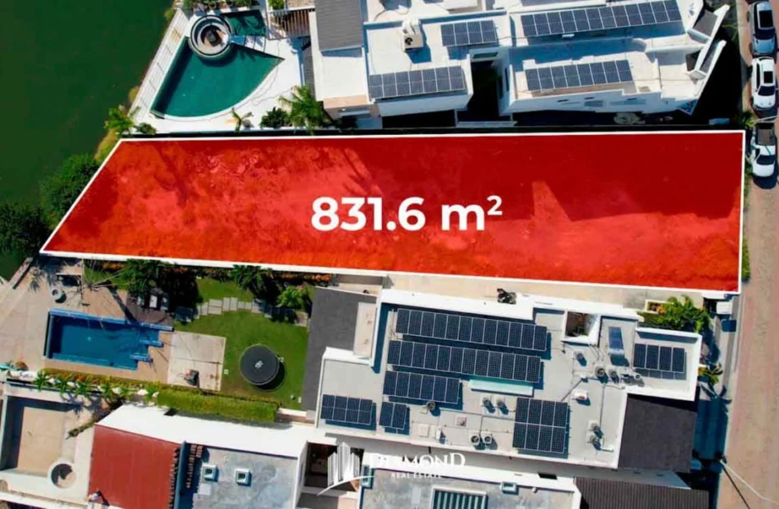 Eduin Caz se hará una casota en Mazatlán Sinaloa