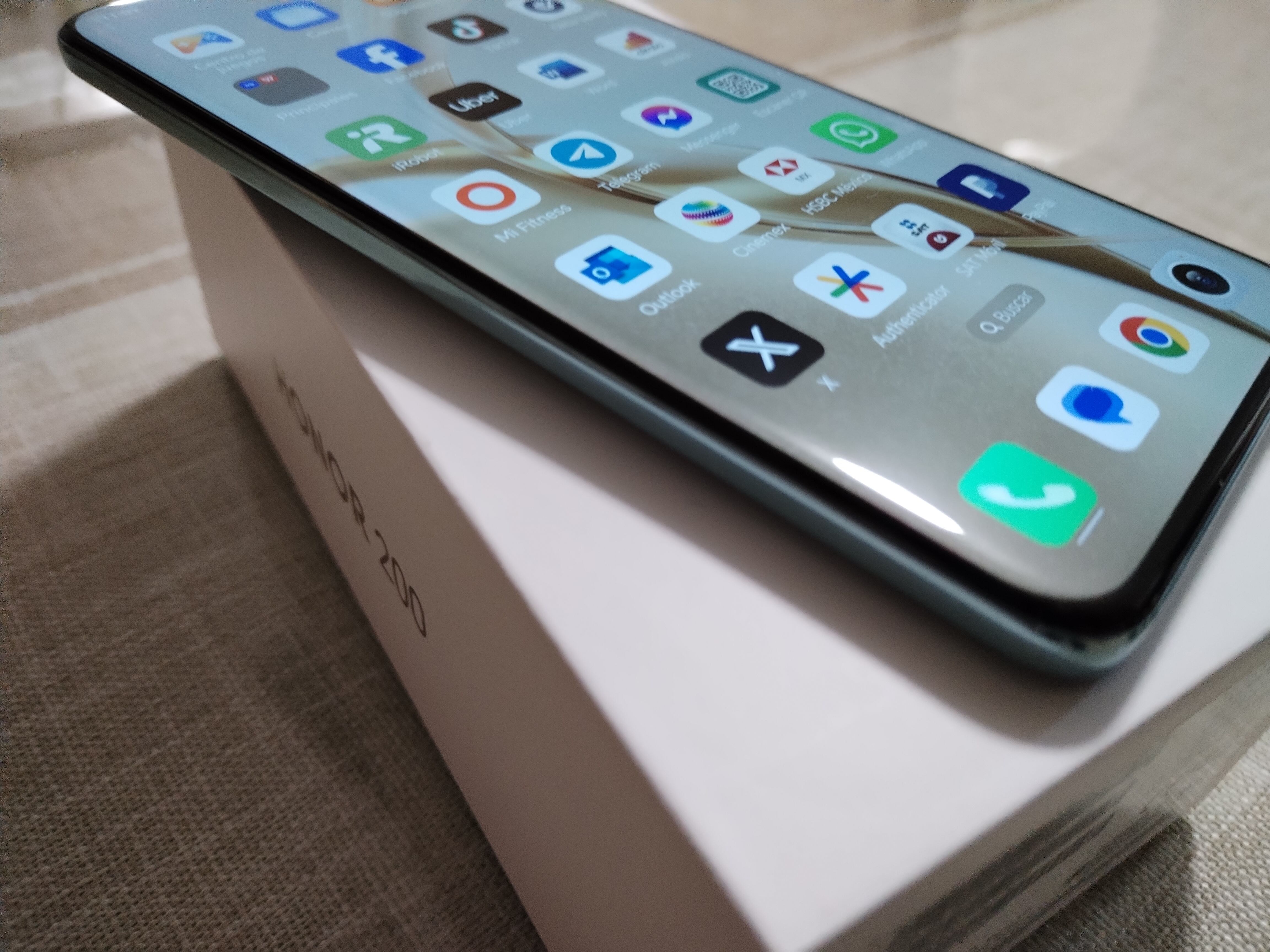 Honor 200