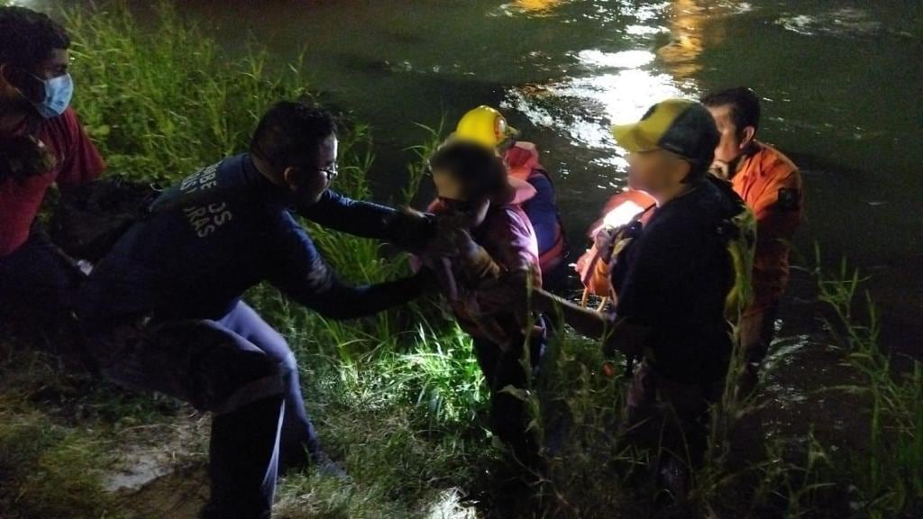 Madre y bebé hondureño son rescatados
