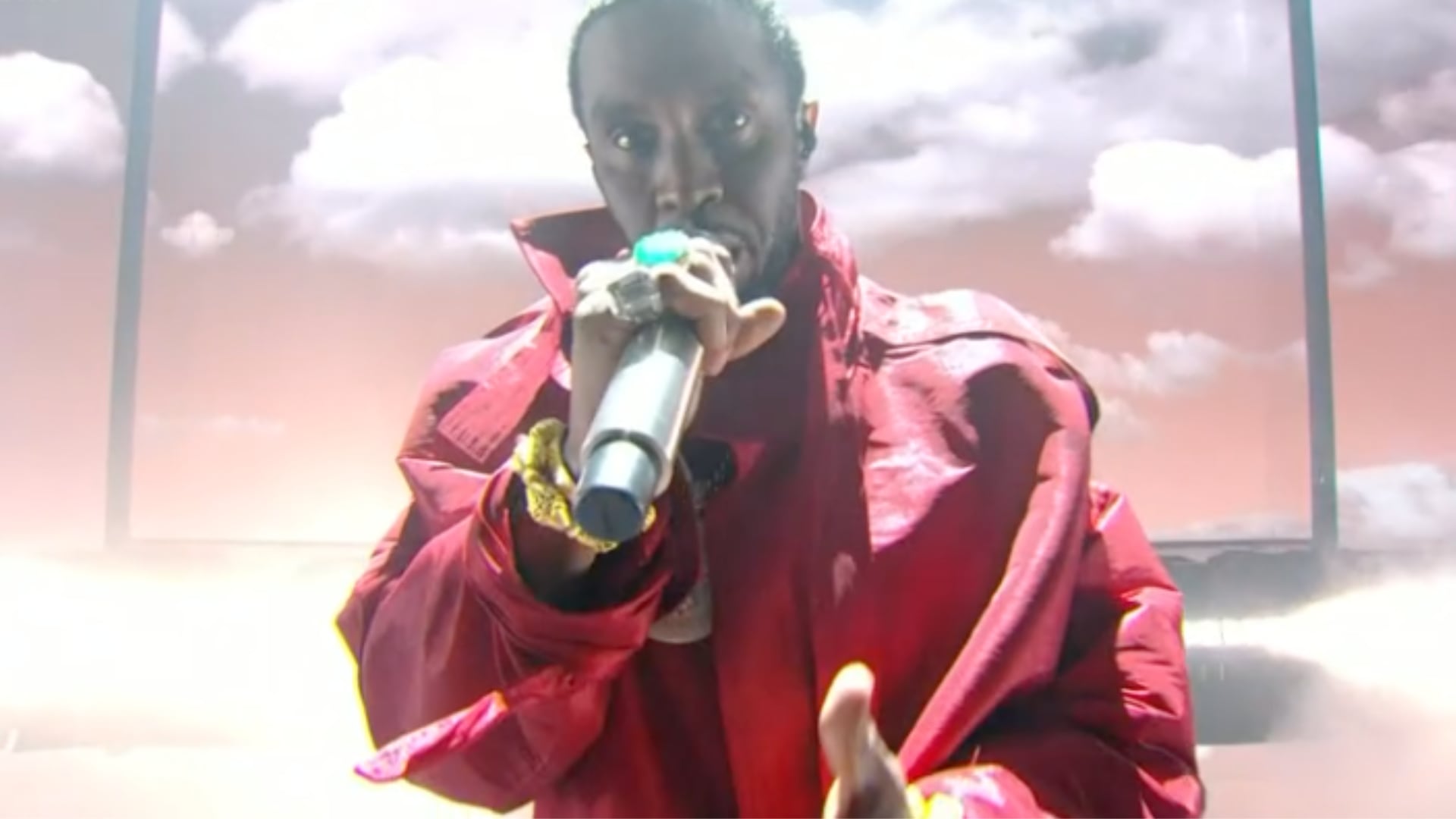 El Premio Ícono Global de los MTV Video Music Awards fue otorgado al rapero Sean “Diddy” Combs