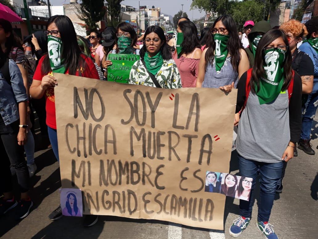 Caminata por Ingrid Escamilla.