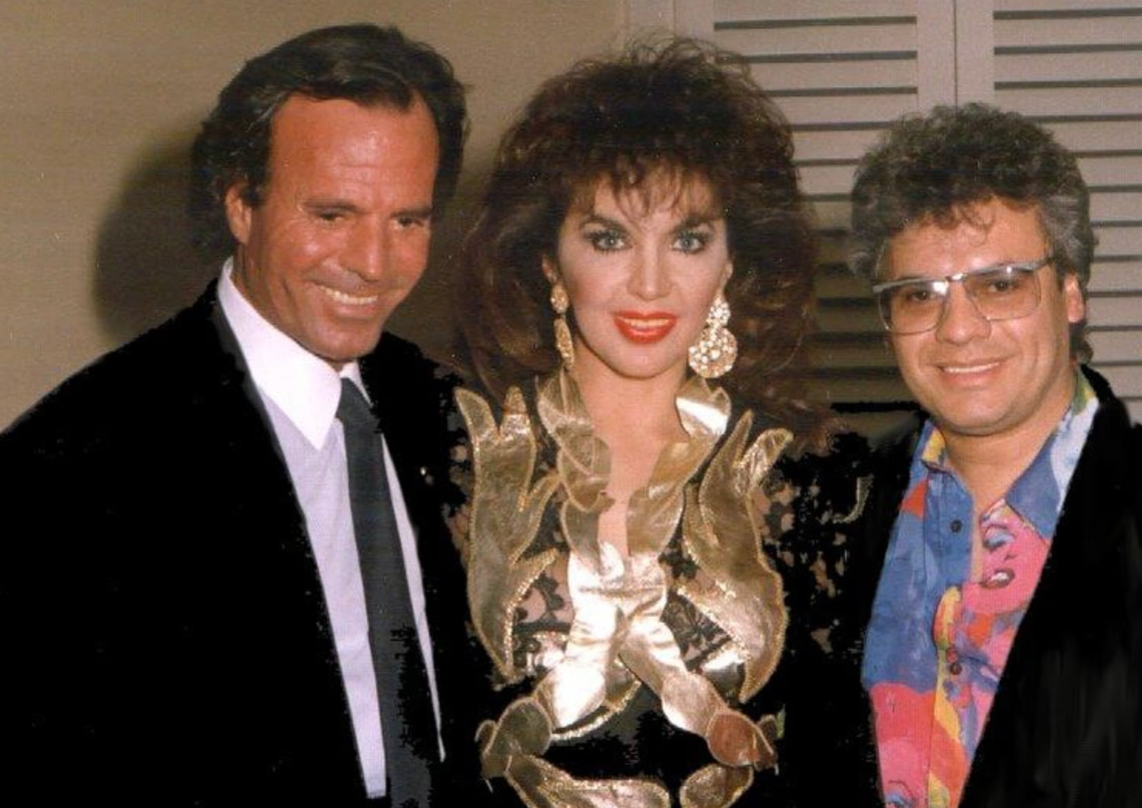 Olga Breeskin, Julio Iglesias y Juan Gabriel