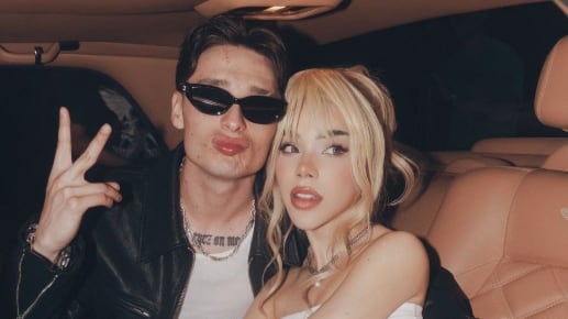 Kenia Os le dedicó una canción de Karol G al “papasito” de Peso Pluma (VIDEO)