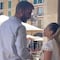 VIDEO: Guardaespaldas le roba cámara al rey de España, Felipe VI, hasta en TikTok