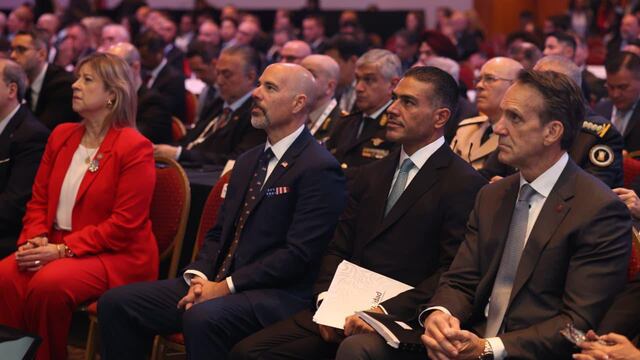 Harfuch presenta avances de México contra el crimen organizado ante la DEA