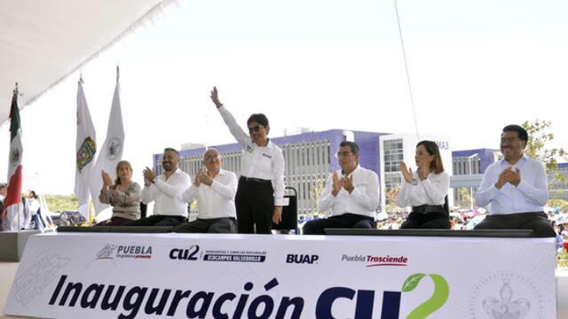 María Lilia Cedillo inauguró CU2 de la BUAP