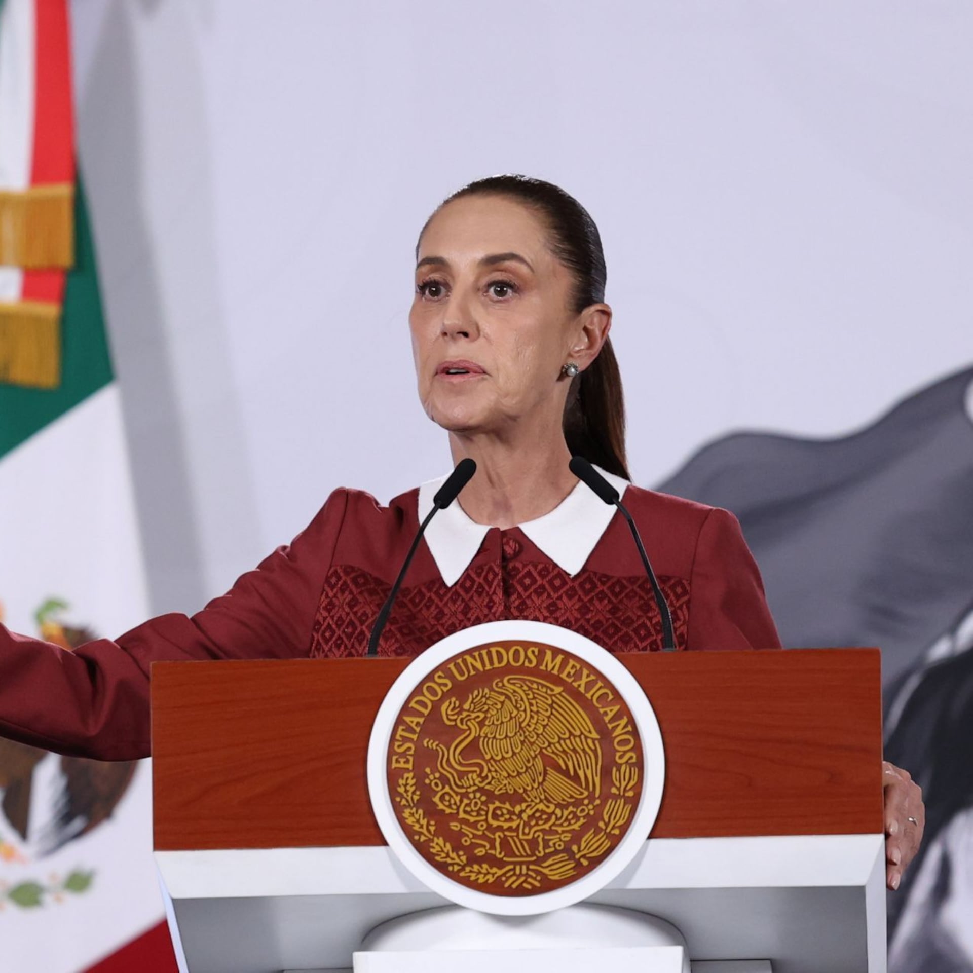 Sheinbaum pide a la FGR informar sobre Gerardo Mérida tras audiencia en Estados Unidos