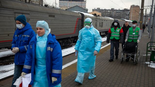 Rusia ha comenzado con evacuaciones de sus ciudadanos en China.