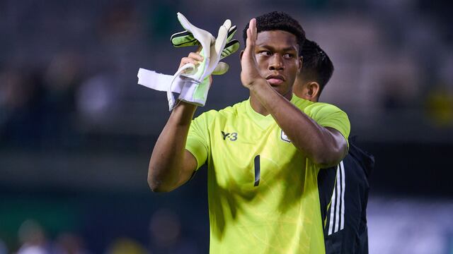 Zion Suzuki, portero de Japón.