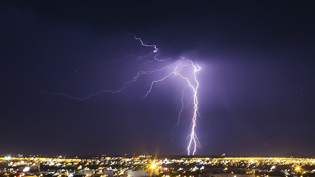UNAM revela las zonas más peligrosas de México por caída de rayos