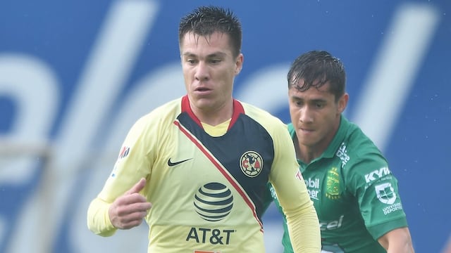 Cristian Insaurralde en juego de Sub-20.