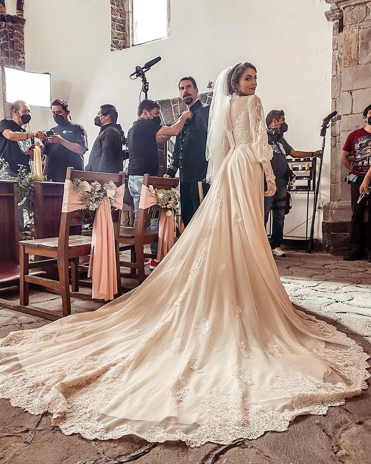 Sofía Castro se viste de novia