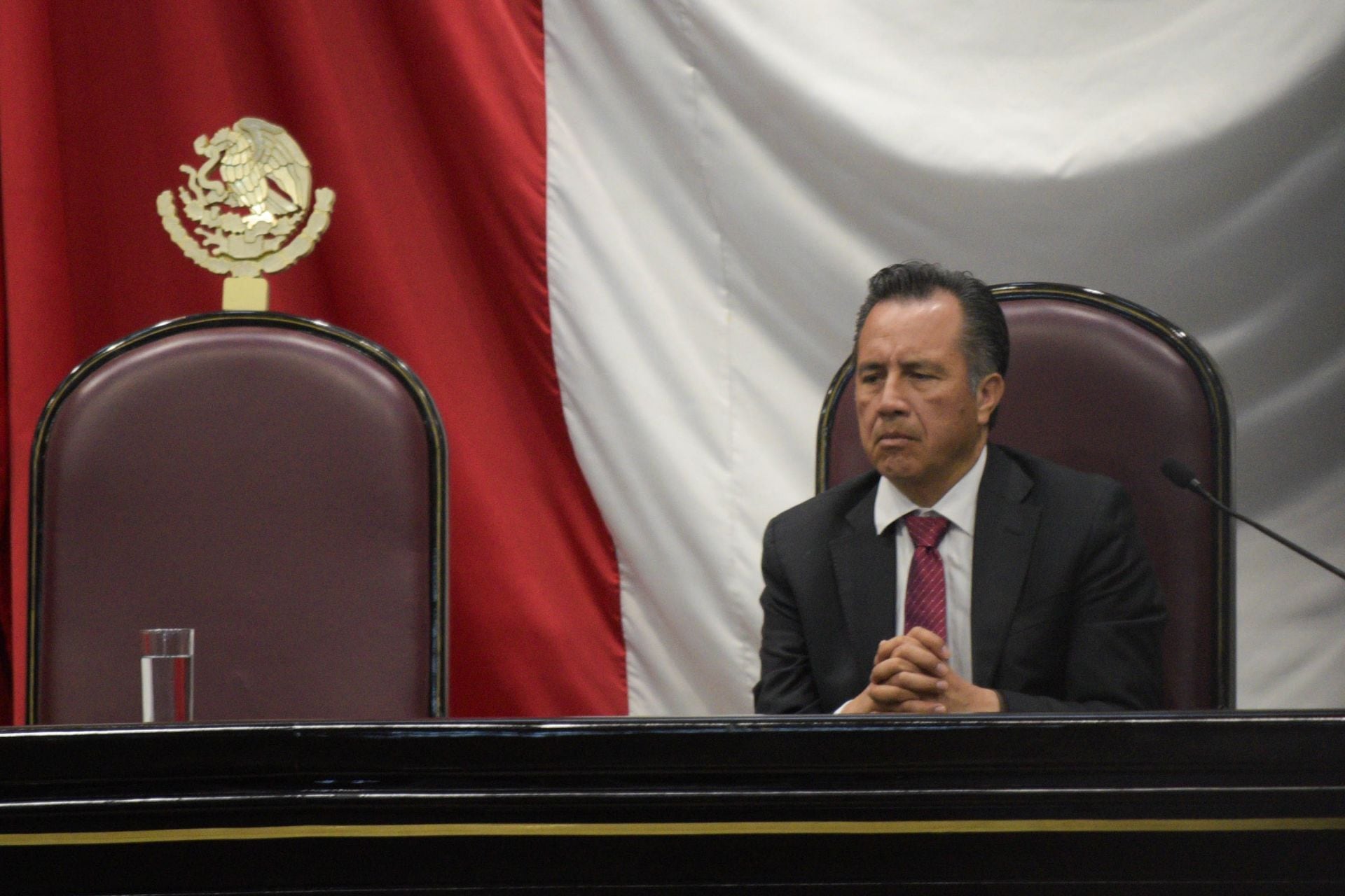 Cuitláhuac García fija postura: respalda a Rocío Nahle en Veracruz.
