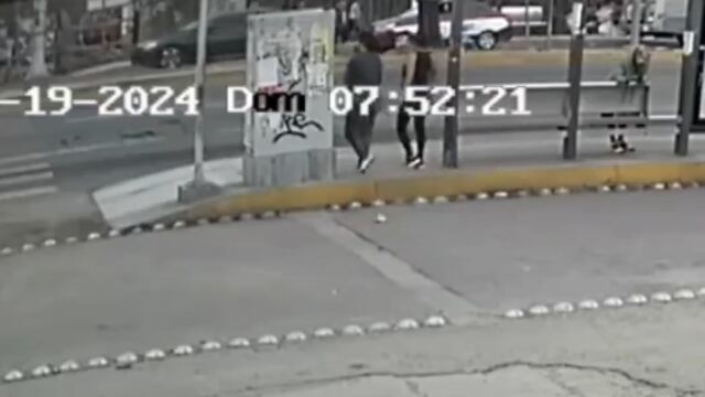 Conductor ebrio de camioneta BMW mata a hermanas que platicaban en paradero de Oaxaca