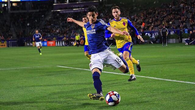 Antuna en un partido con el Galaxy