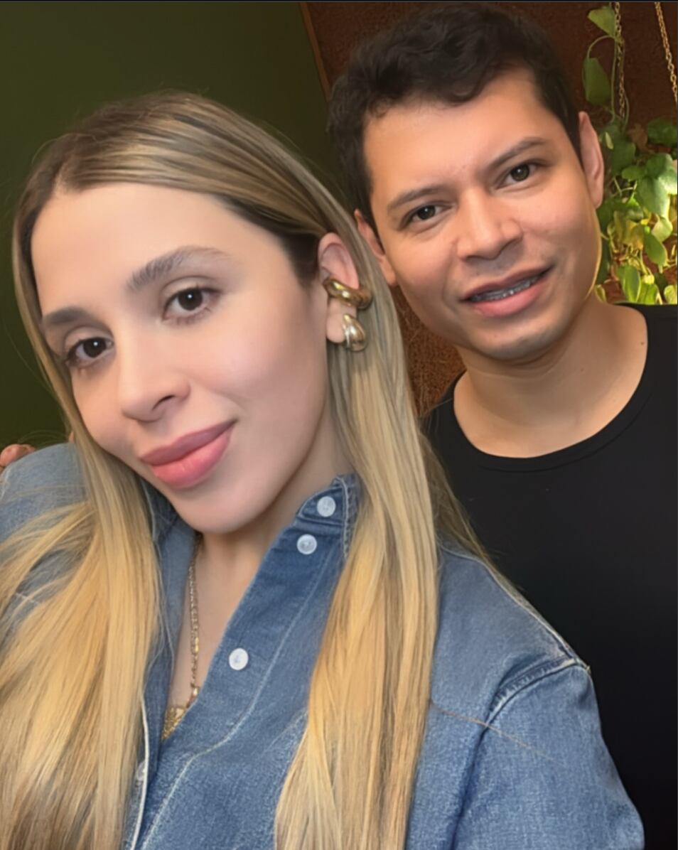 Emma Coronel estrena nuevo look