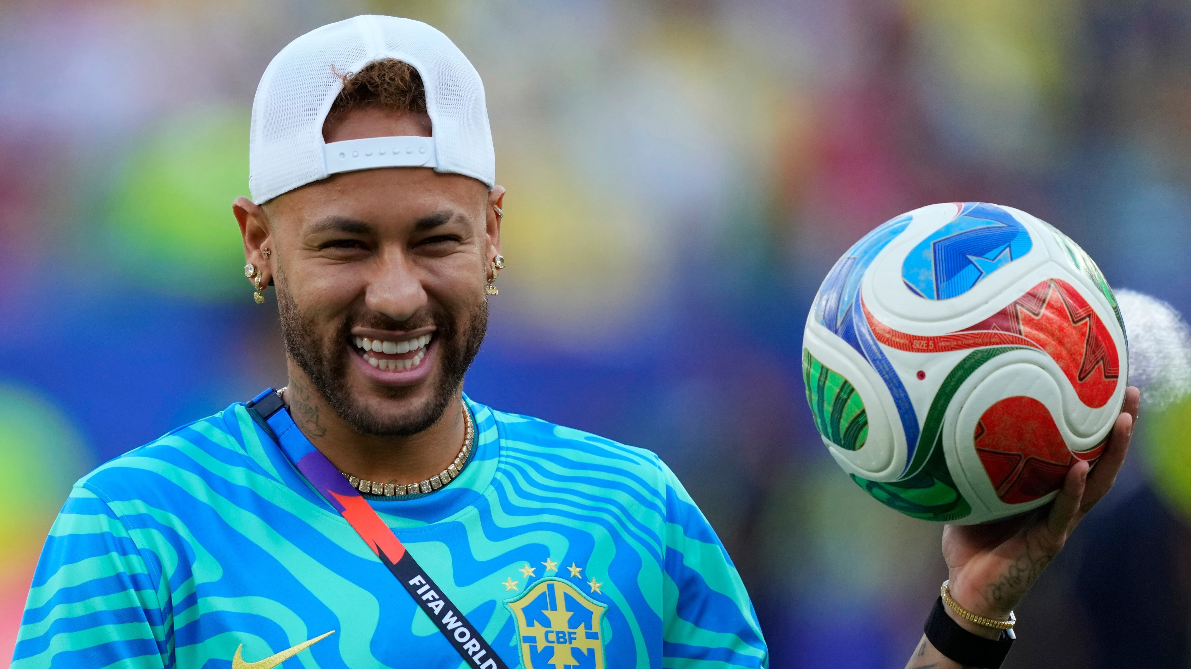 Neymar debuta con Brasil en un duelo que definiría su futuro en el Mundial 2026