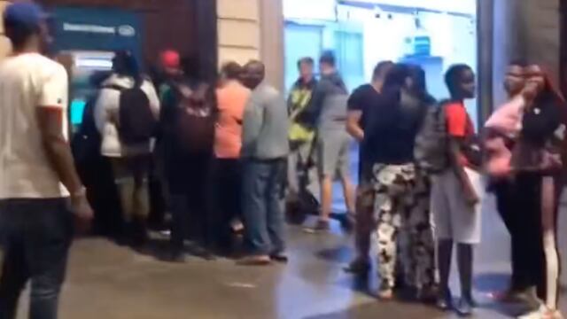 Cómo no pasa en México: Banco de Irlanda permitió sacar dinero de más