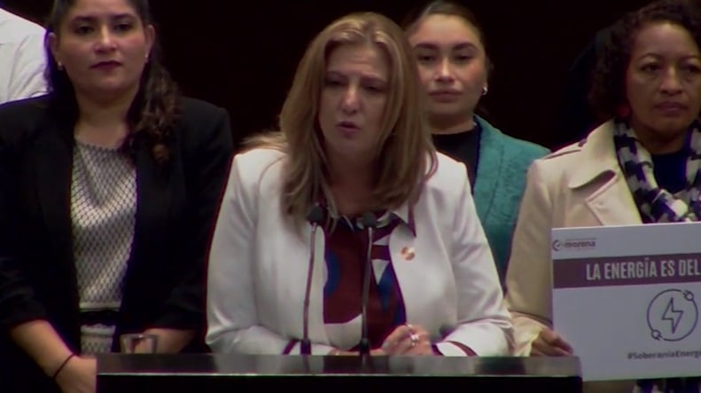 María de los Ángeles Ballesteros