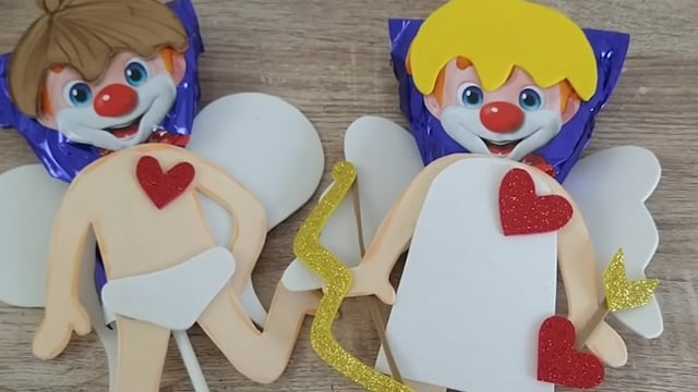 Paleta payaso de Cupido para regalar el Día de San Valentín